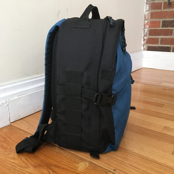 Lowepro Pro Camera Backpack - Picture 2 of 6